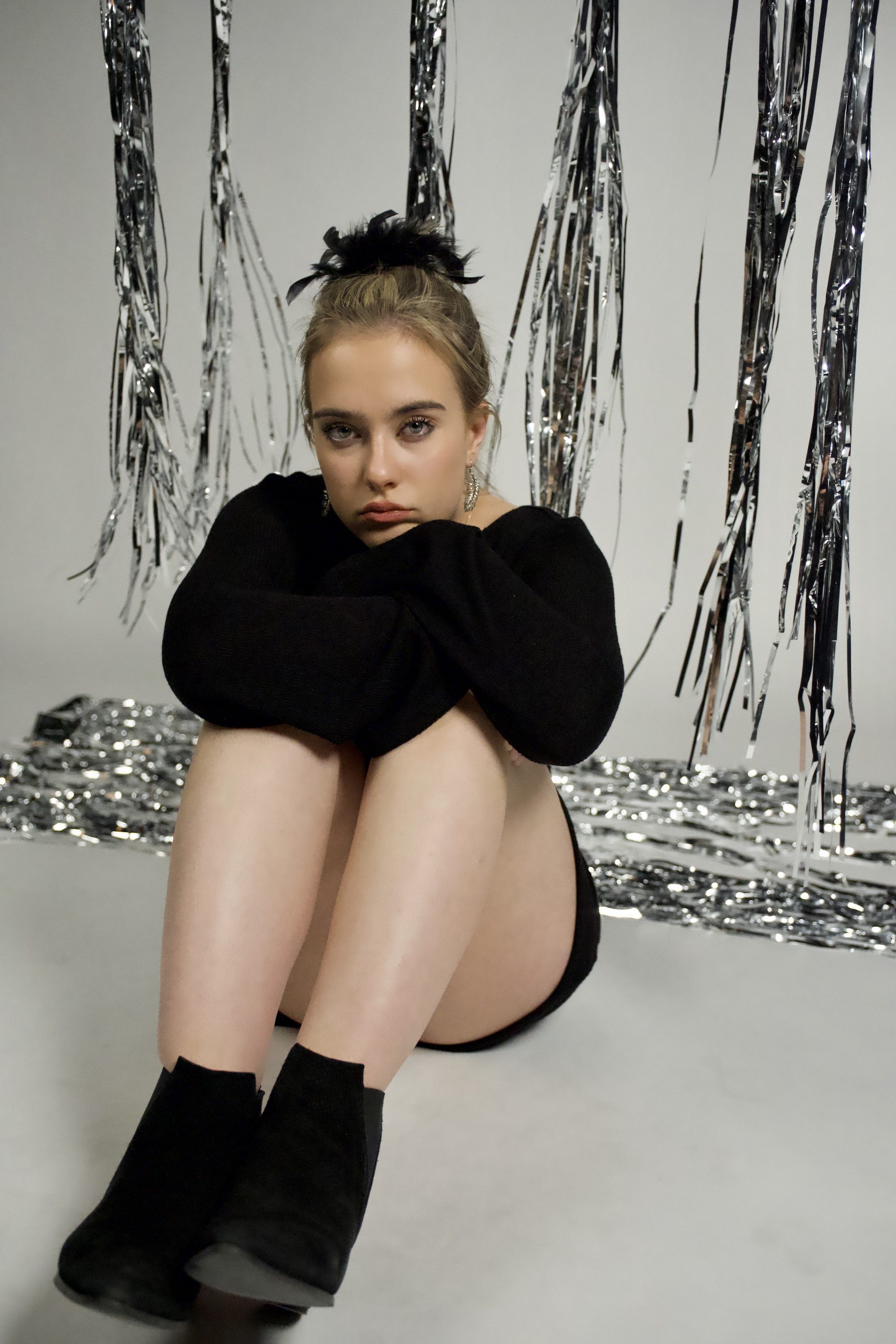 Ella Lockert Takes Us On An Emotional Adventure With 'Whisper All My Secrets'