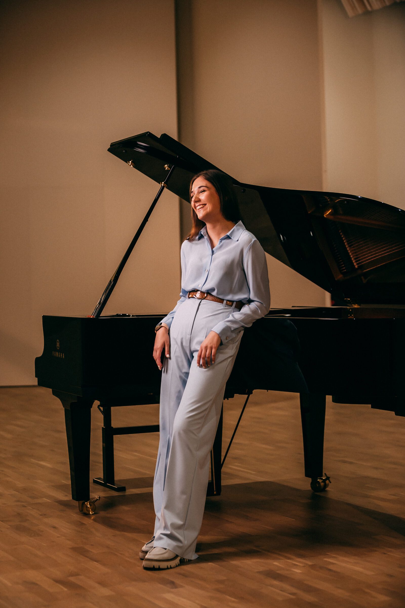 Sarah Betshabaz Debuts Uplifting Single “Messiah” From Her Album "Prayer Room"