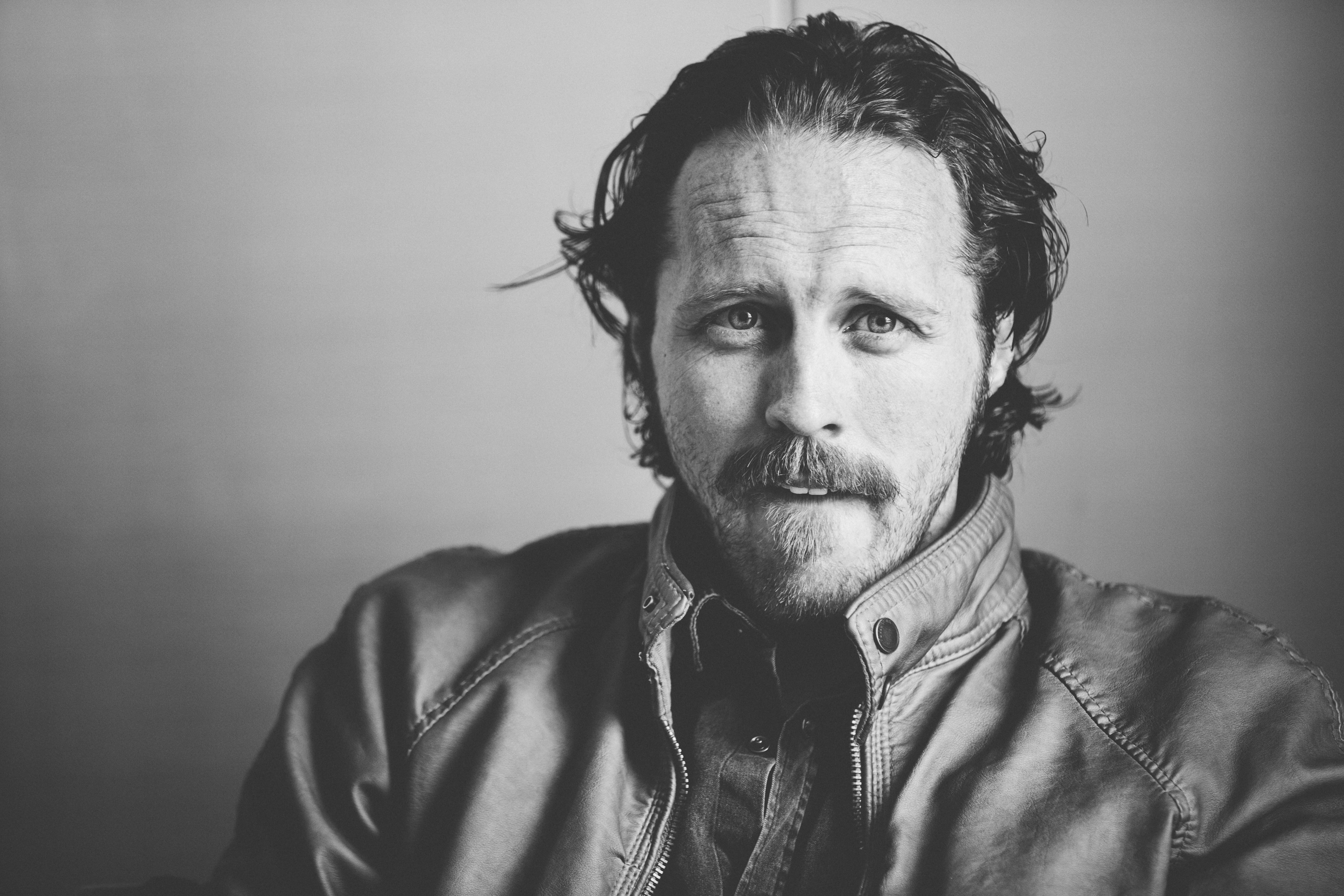 Galvo Releases His Debut Soul-Stirring Journey Album 'The HeARTist'