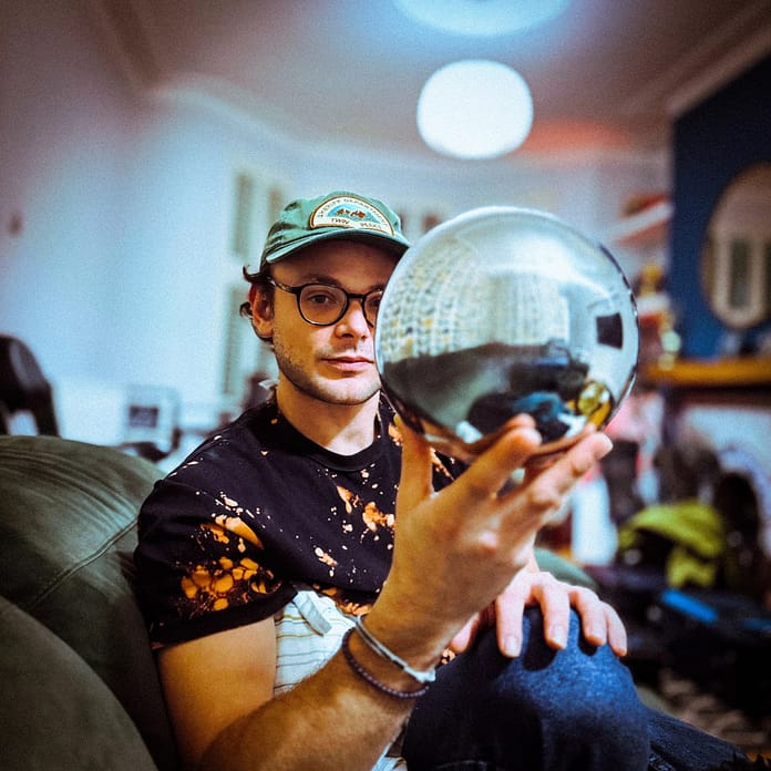 Multi-Instrumentalist Apollo Ray Channels Twin Peaks Spirit In Stunning Debut 'In Orbit'