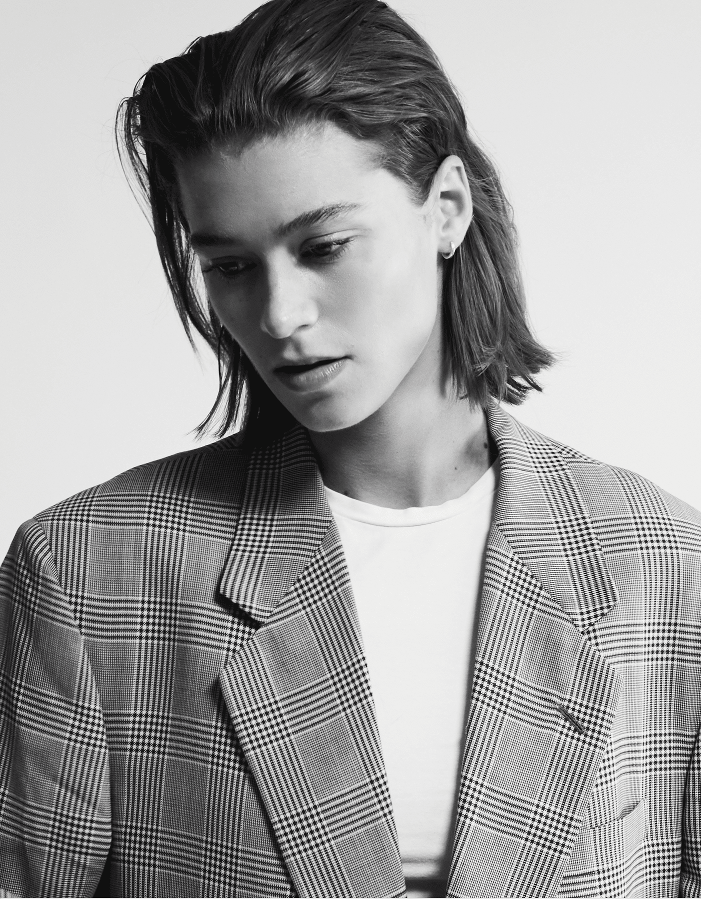 Anna Amato Releases A Melodic Harmony Single Titled 'Call Jane'