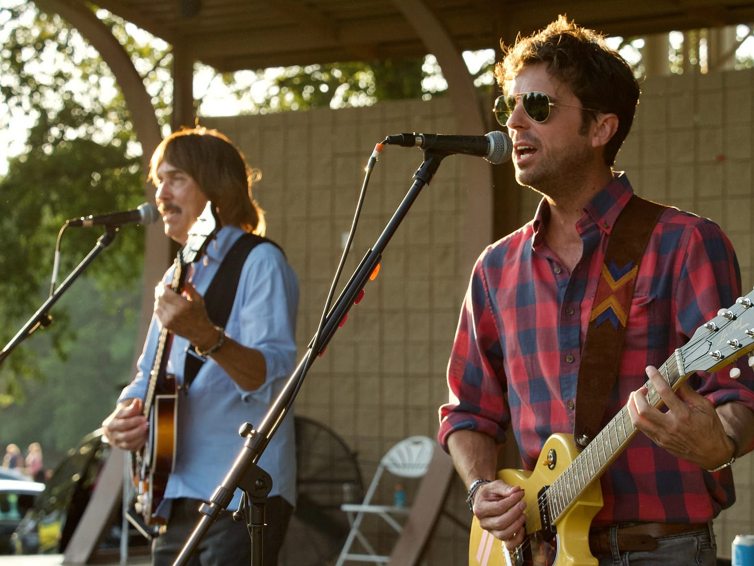 Chuck Phillips Shares A New Masterpiece Entitled 'War of the Worlds' EP