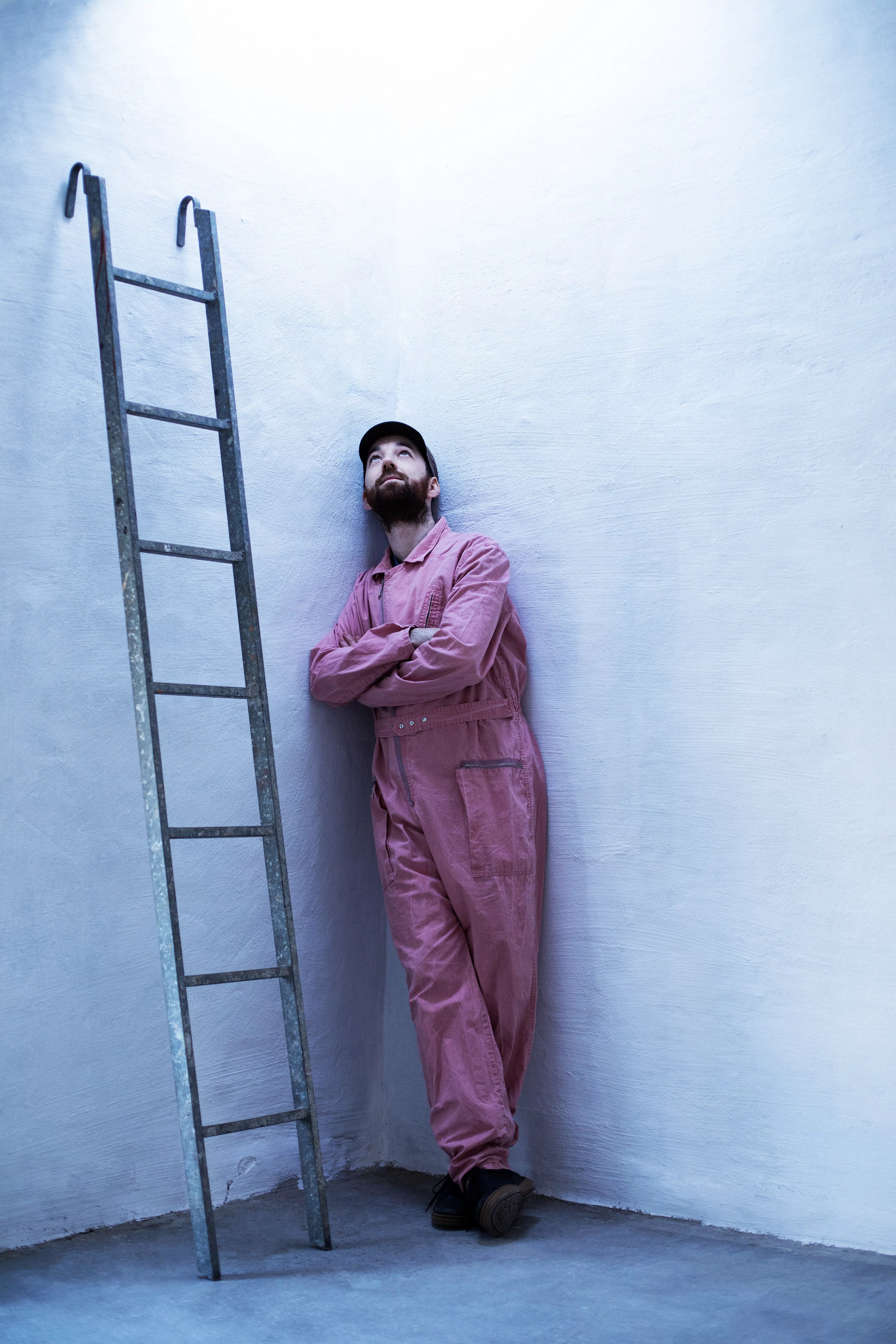 Nick Morrison Unveils A Global Folk Sound "Mountain Goat"