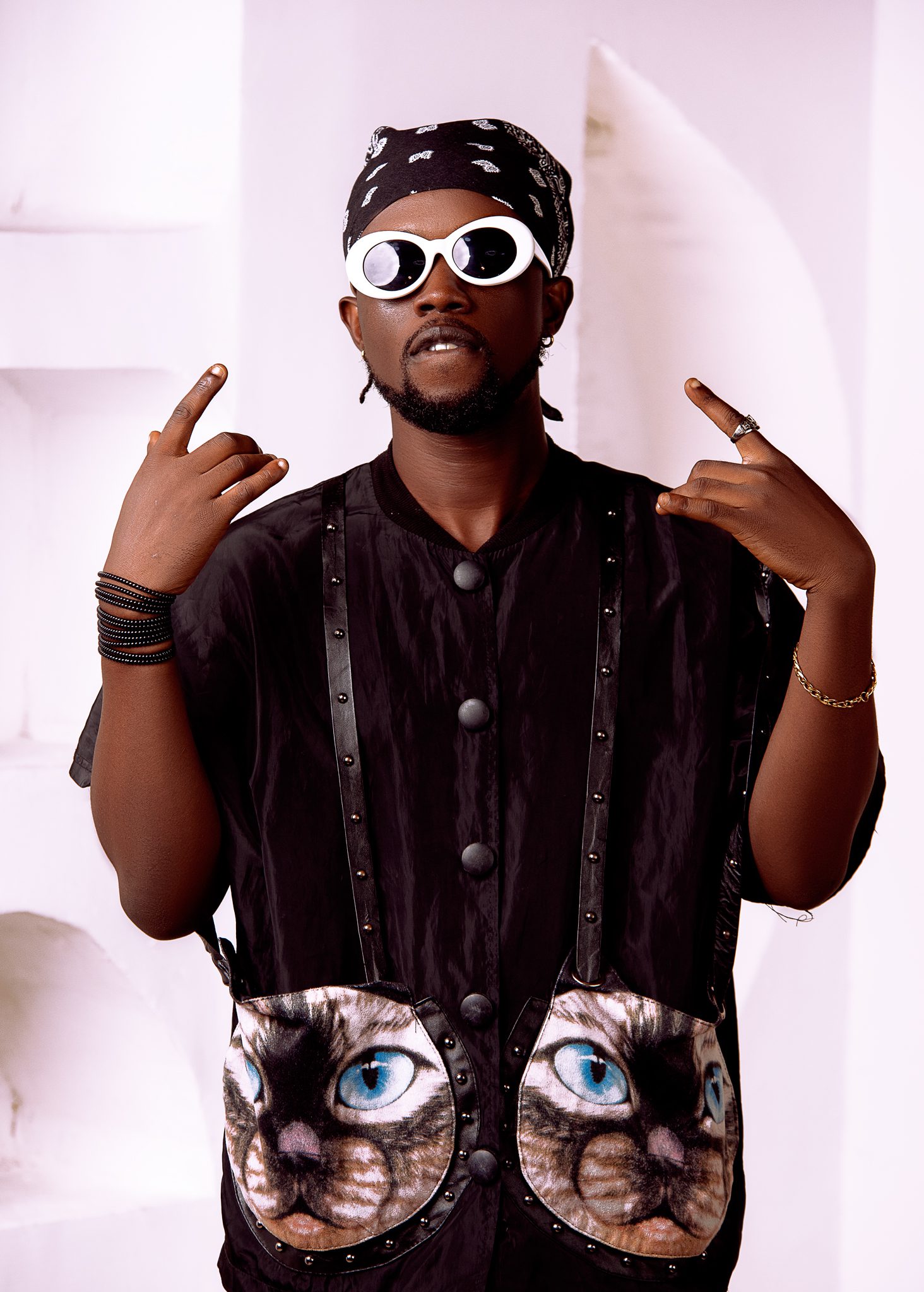 iKofi Melds Rich Afro-Meditation Sounds In The Upbeat Afro Anthem “Lazy Man”