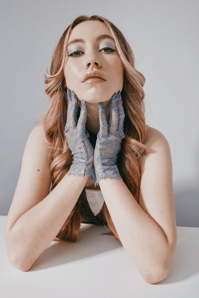 Edie Yvonne Strikes A Vulnerable Chord With Her Heartfelt New Release 'In the Rain'