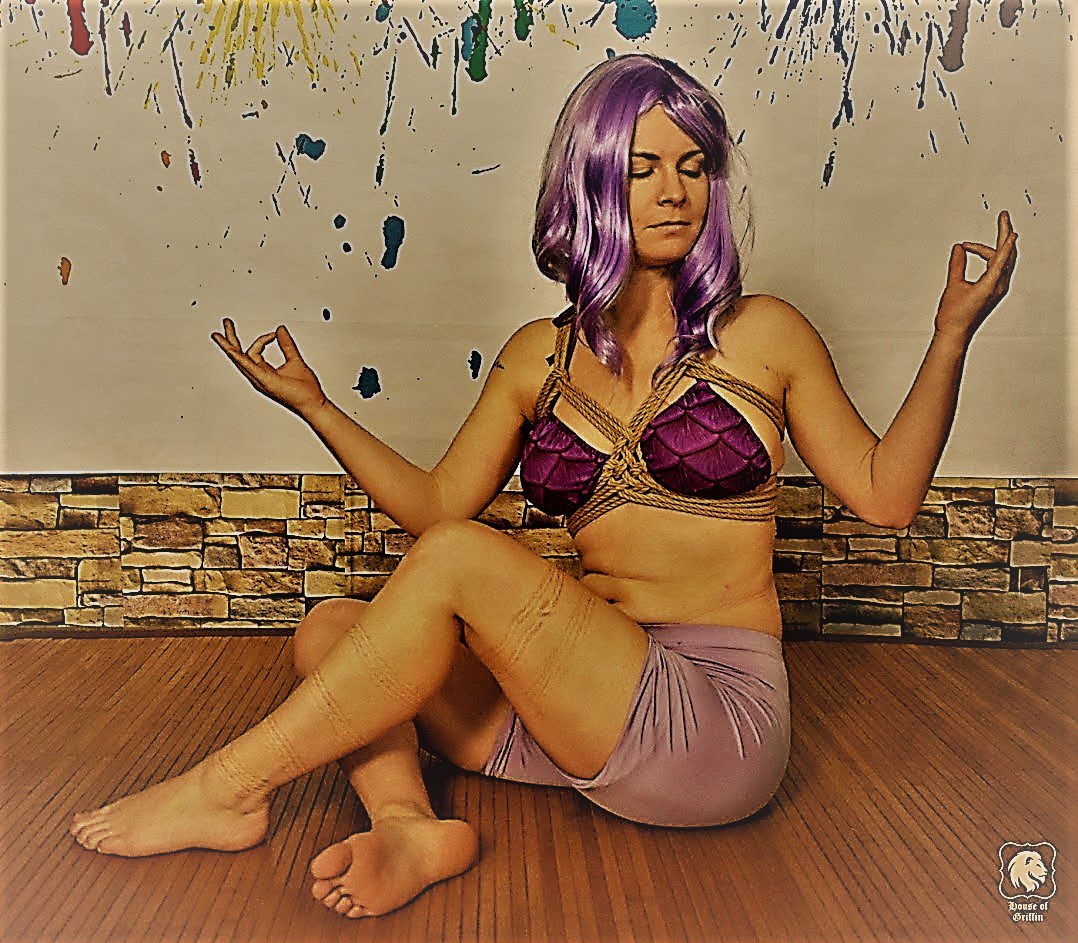 Breaking Chains and Catching Ears – Mira Sthira's "A Fix"