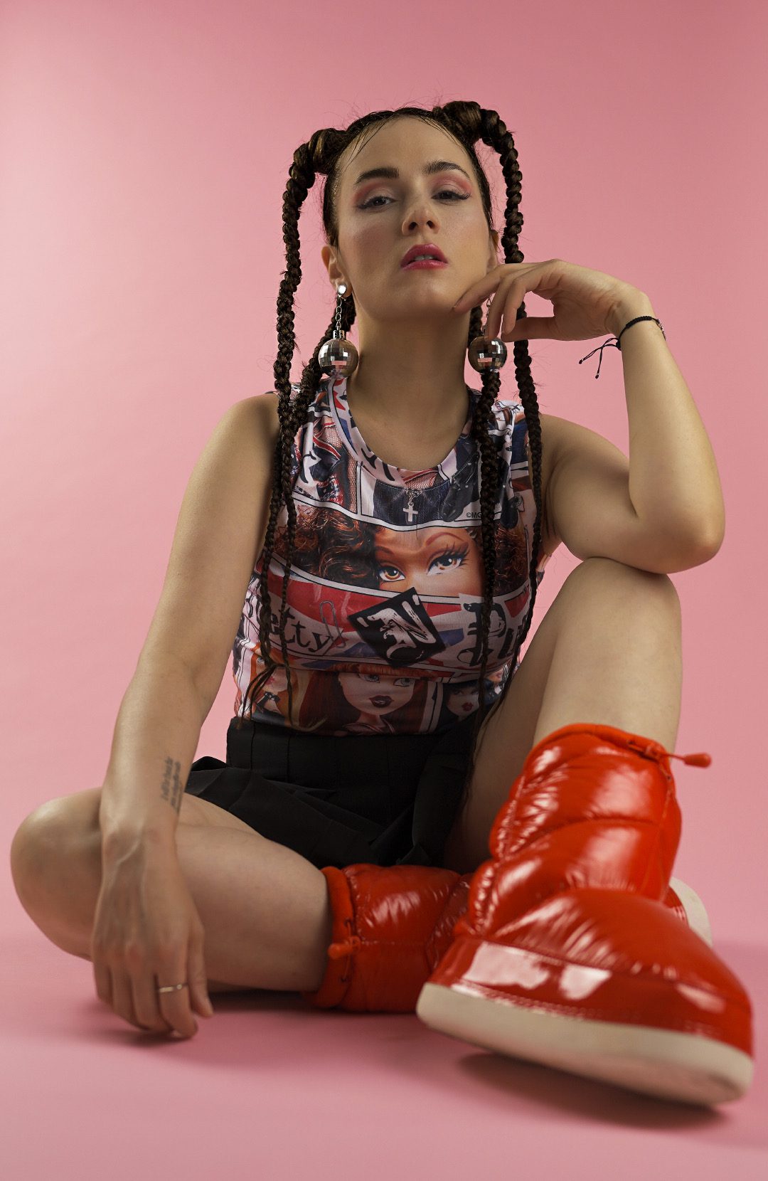 Tina Amy Blurs Genre Lines With Her Cinematic Pop "Harry Styles"